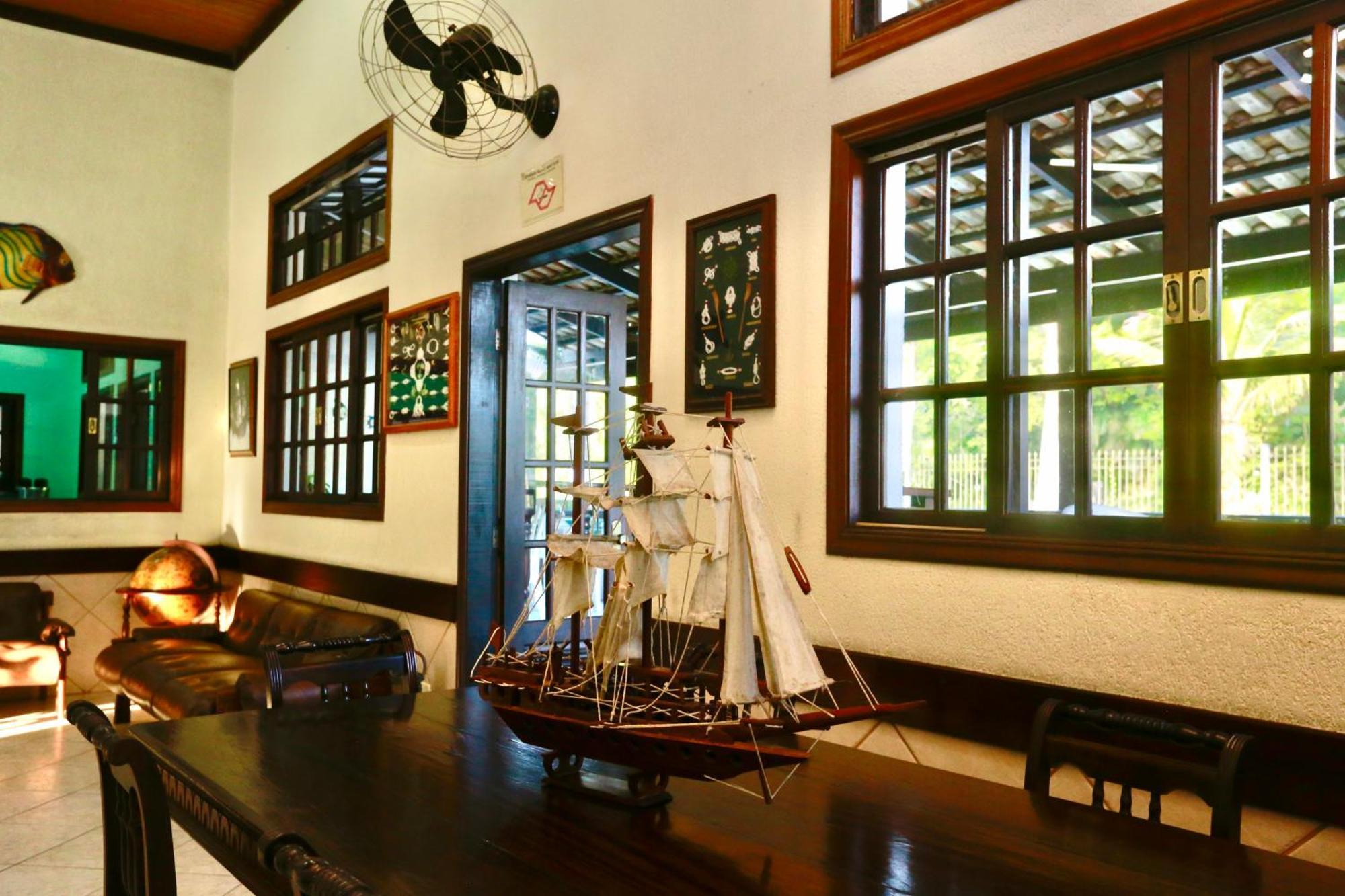 賓館 Albamar Guarujá